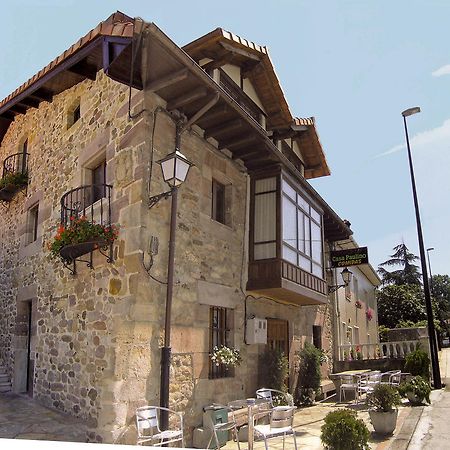 Casa Paulino Hotell Corrales De Buelna Eksteriør bilde