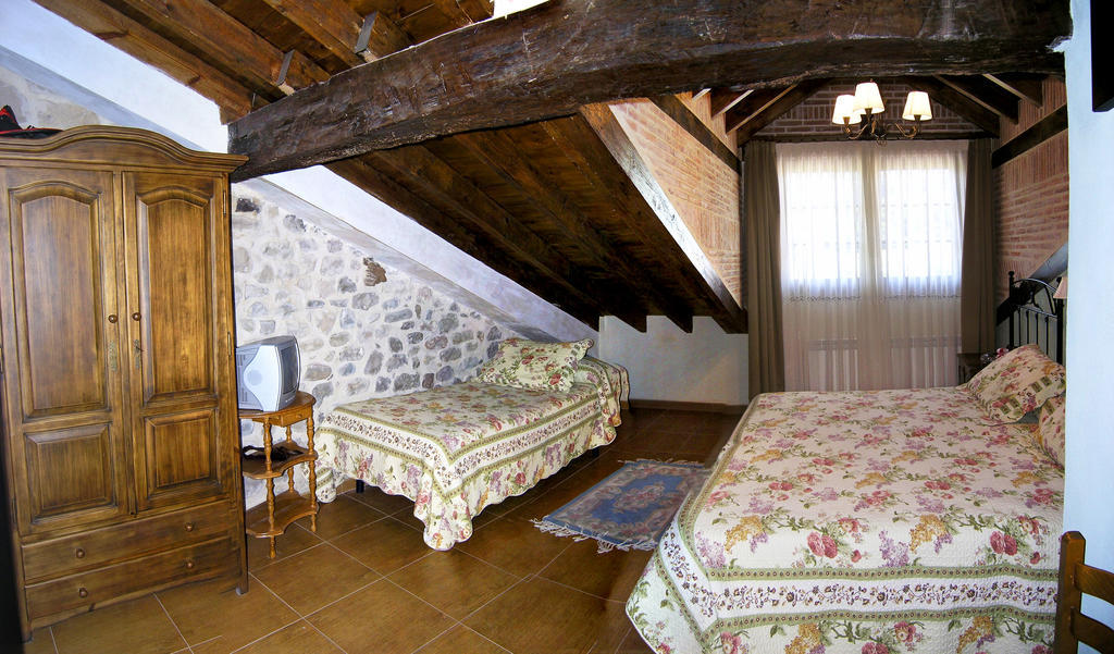 Casa Paulino Hotell Corrales De Buelna Rom bilde